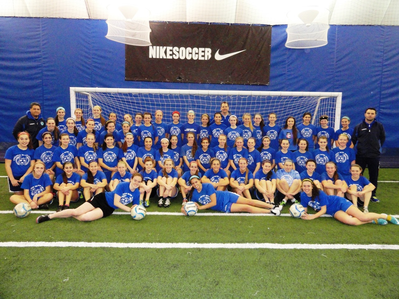 Chicago International Soccer Club > Camps